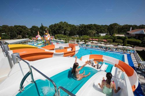 آخرین مورد شرکت هتل پارک آبی