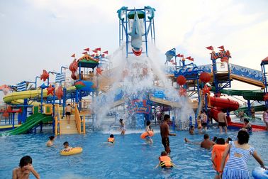 تجاری متوسط ​​خانه آب Aqua زمین بازی بستر های نرم افزاری با اسلاید آب برای آب پارک
