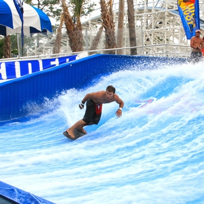 لذت بردن از Flowrider آب سوار، گشت و گذار جذاب موج ترمز ماشین هیئت مدیره / پارک آبی تفریحی