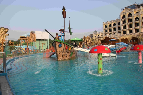 فایبر گلاس آبی بازی کشتی دزدان دریایی تجهیزات مورد استفاده برای ایجاد پارک های آب