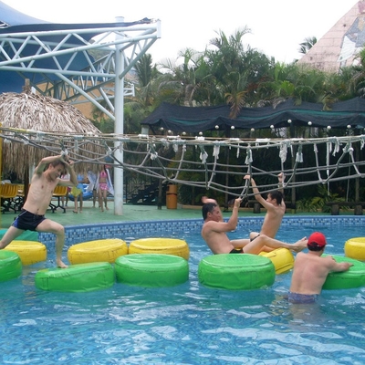 پارک آبی تجهیزات آب استخر Aqua بازی فایبر گلاس و Lemna جزئی برای خانواده بازی سرگرم کننده