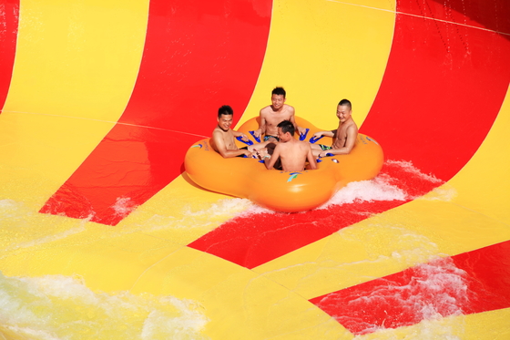 16 متر پلت فرم پاپ آکو پارک فایبر گلاس آب اسلاید اسلاید آب فضای غول پیکر